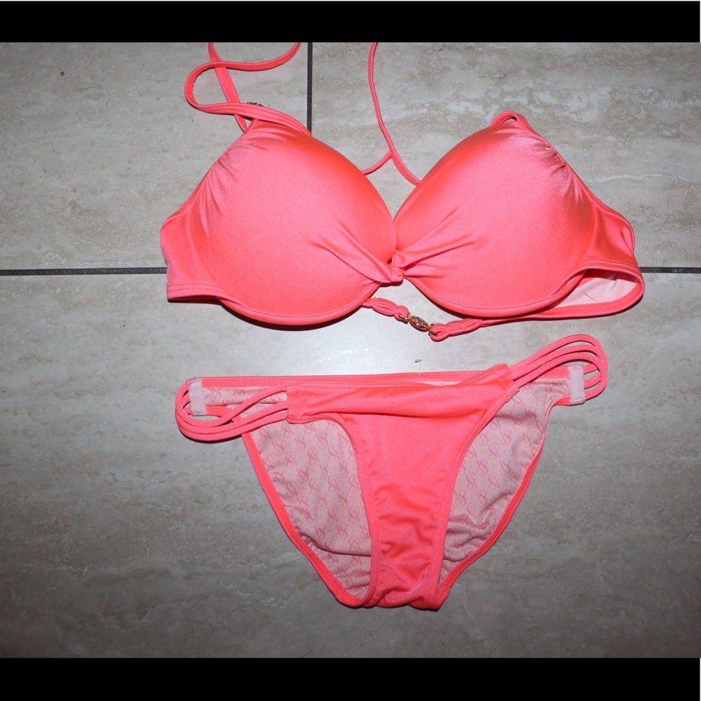 COPY - Victoria’s Secret bikini set